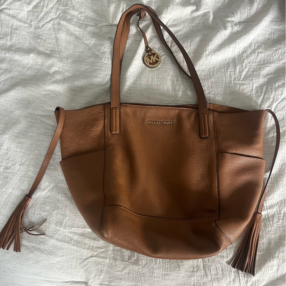 Michael Michael Kor Leather Bag